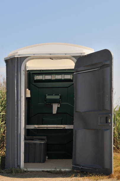 Best Porta potty rental near me  in Crescent Springs, KY