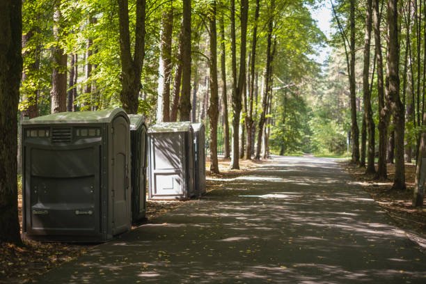 Best Portable restroom trailer rental  in Crescent Springs, KY